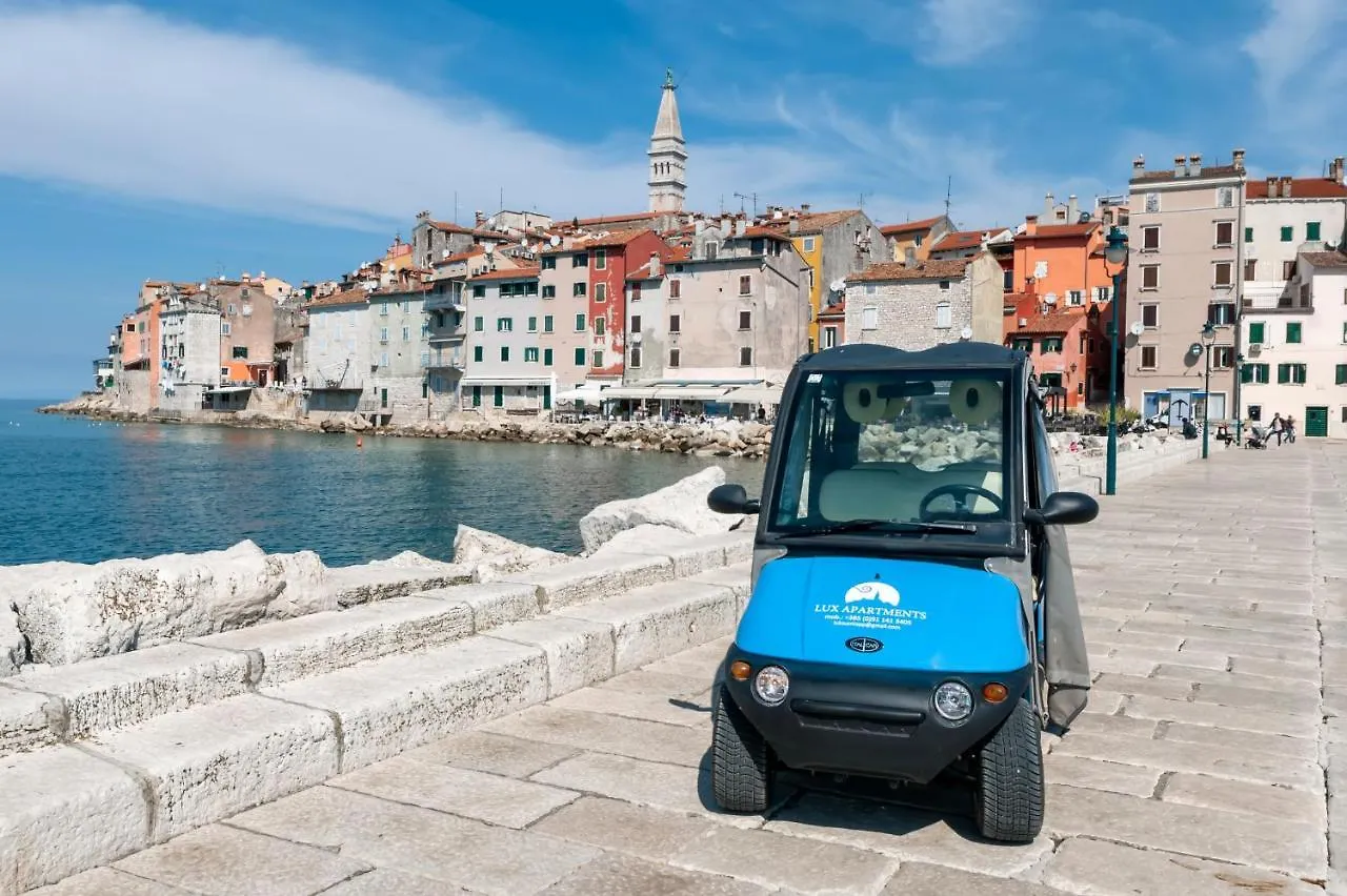 Old Town Garden Studio Apartment Rovinj